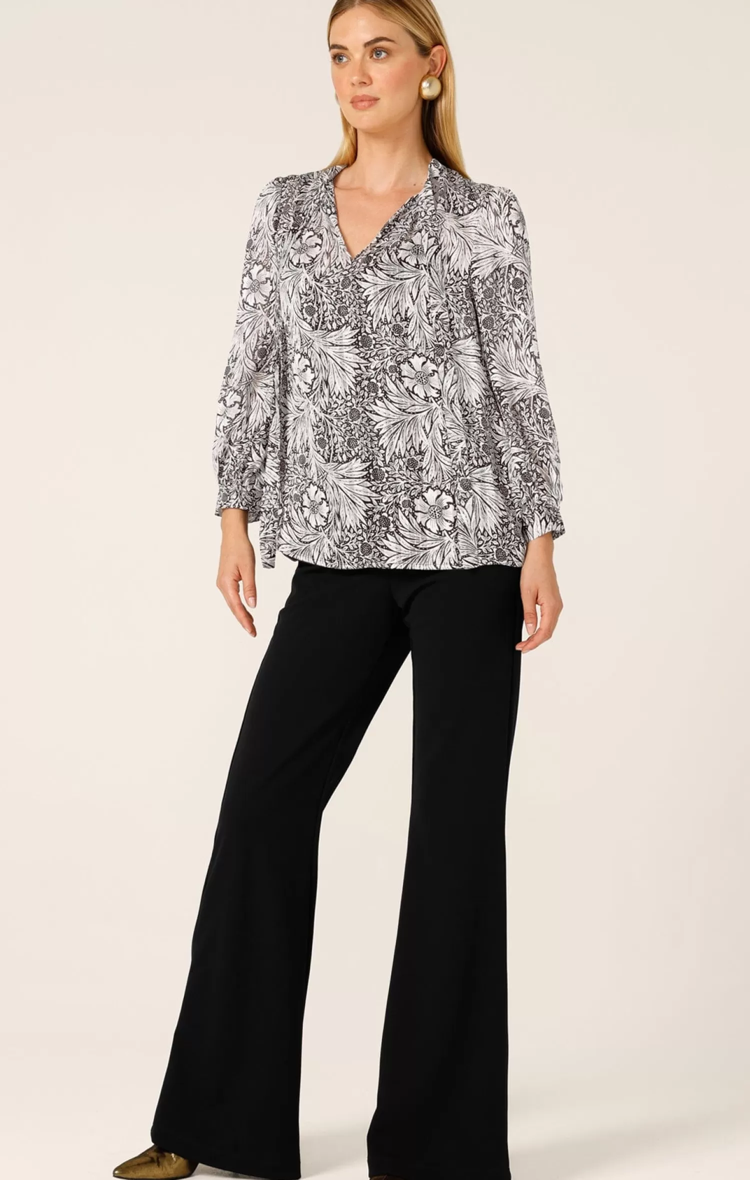 SACHA DRAKE FLORENTINE BLOUSE IN BLACK WHITE FLORAL