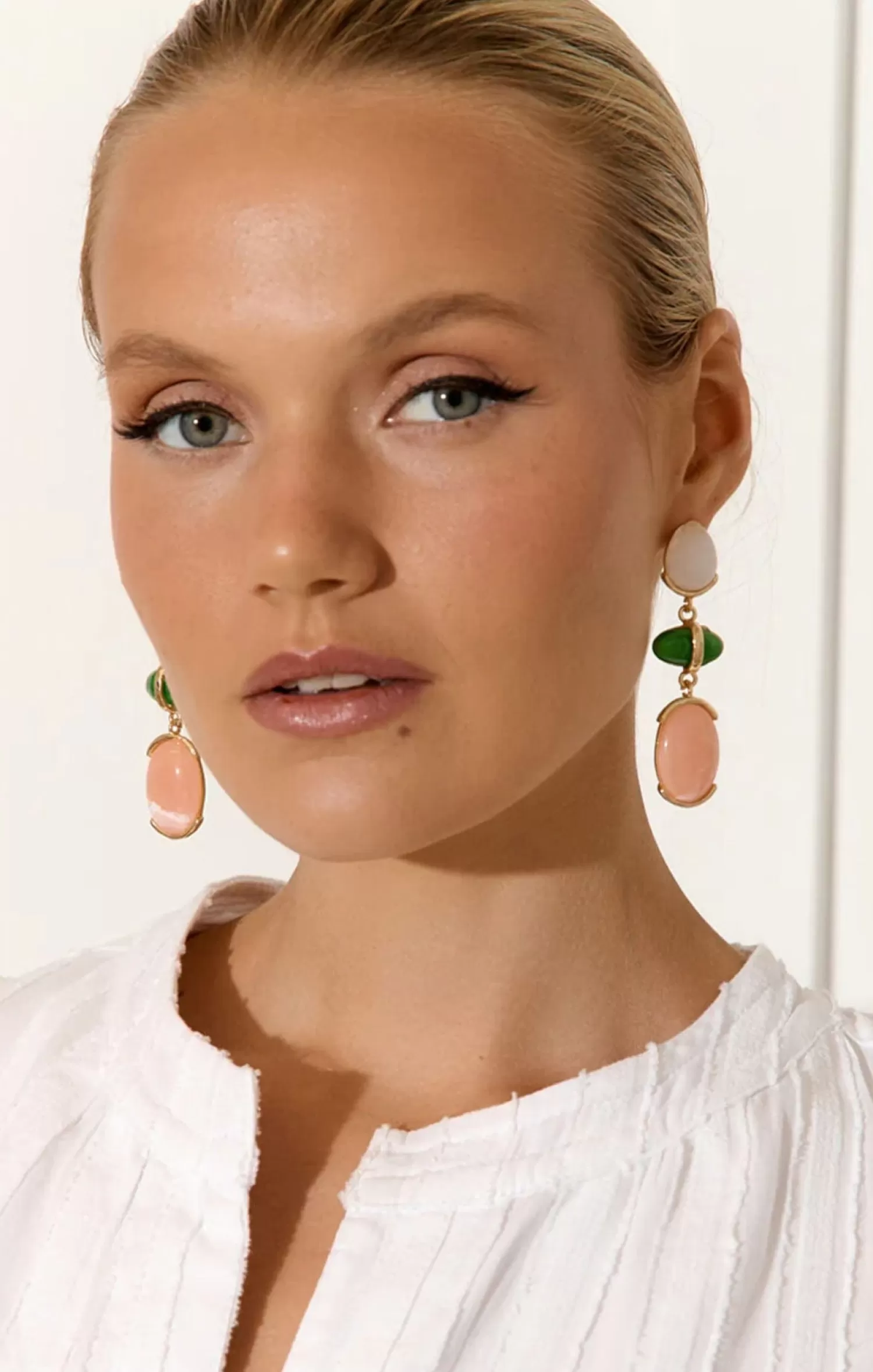 ADORNE RESIN TRIO DROP EARRING