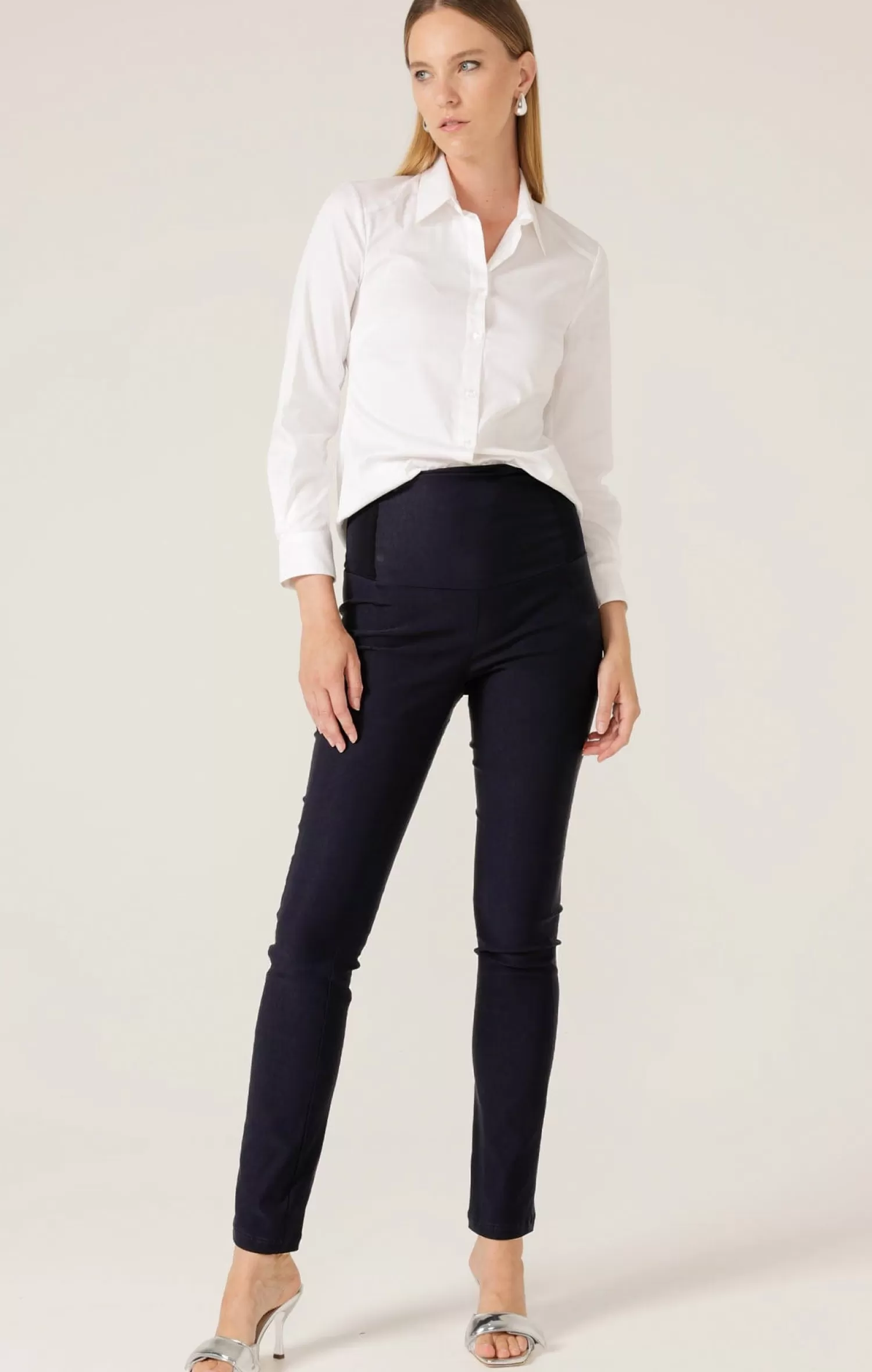 SACHA DRAKE SKINNY PANT IN